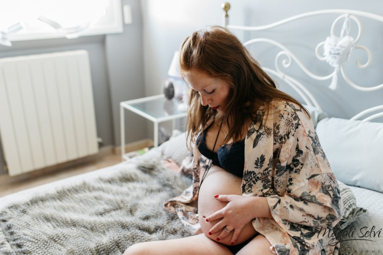 Séance photo grossesse à Nice avec Cécilia