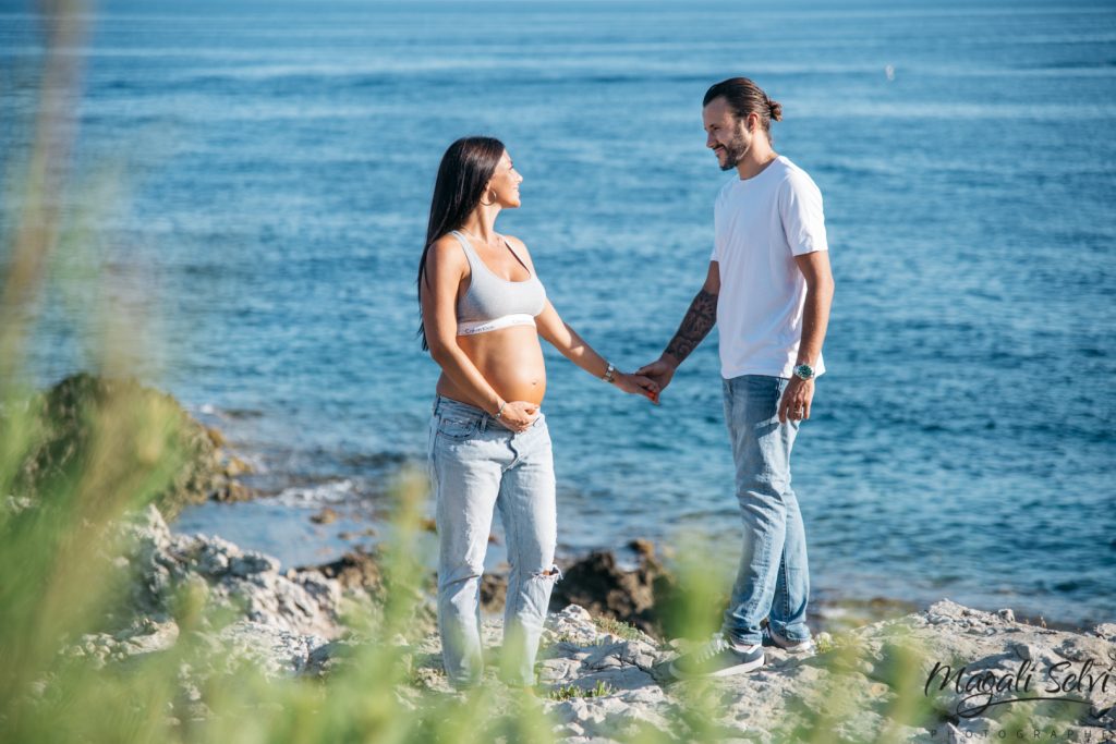 Photographe grossesse et naissance alpes maritimes