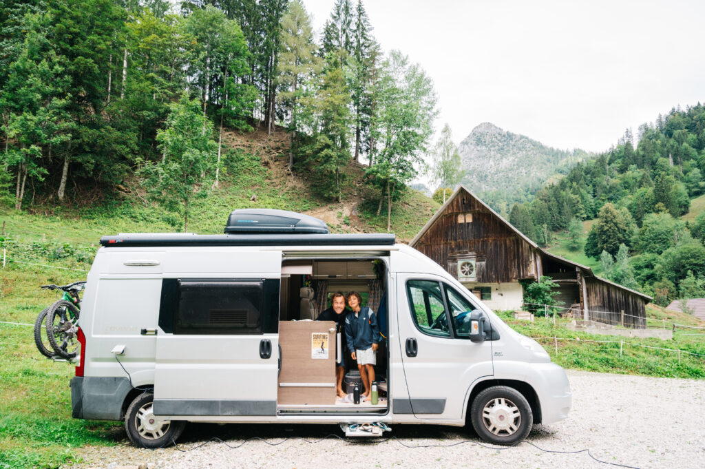 vanlife - voyage en famille en van - magali selvi photographe