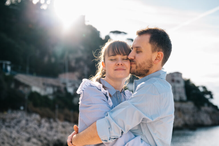 Séance photo couple au bord de l’eau